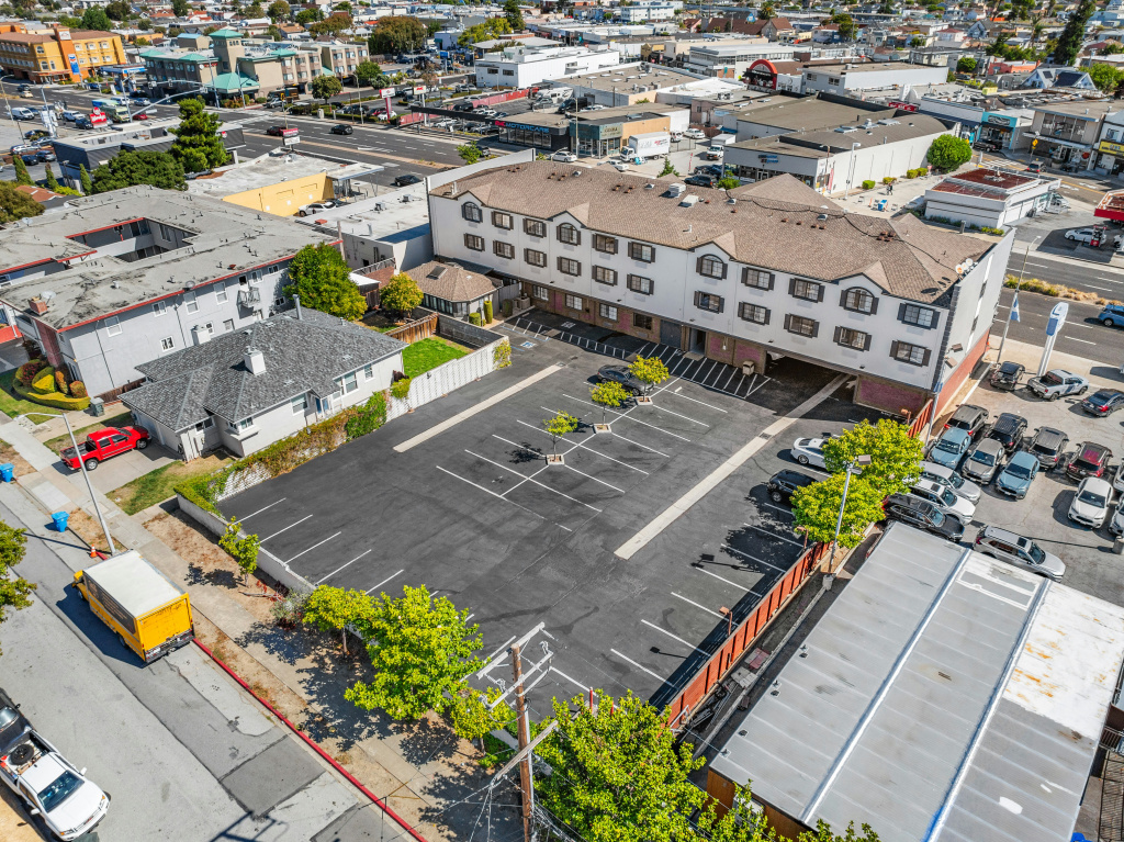 Hotel Skye SFO - Général
