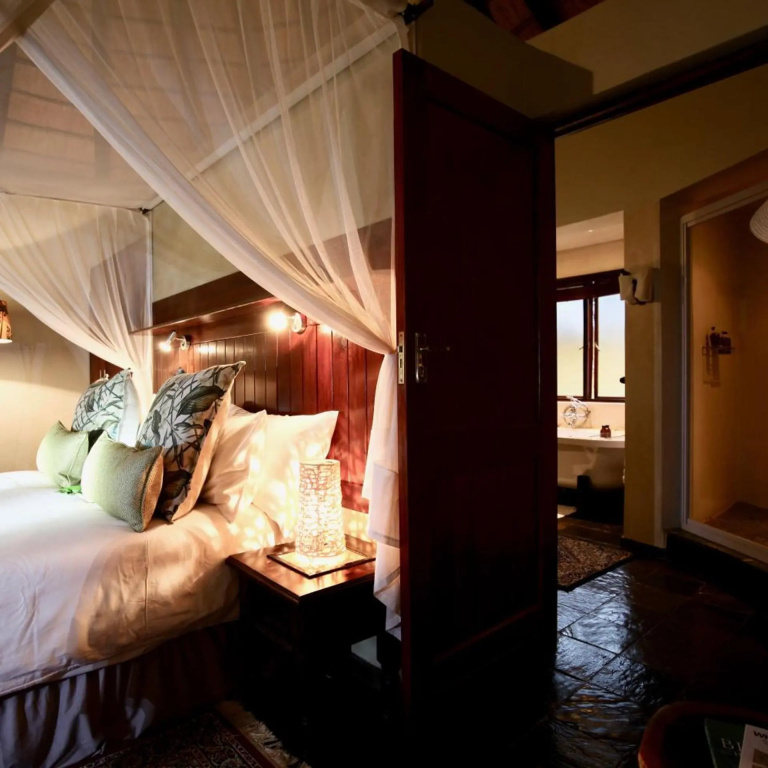Ivory Wilderness River Rock Lodge — 4