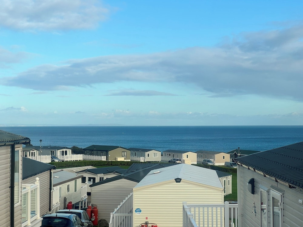 The Pilots Lodge Sleeps 6