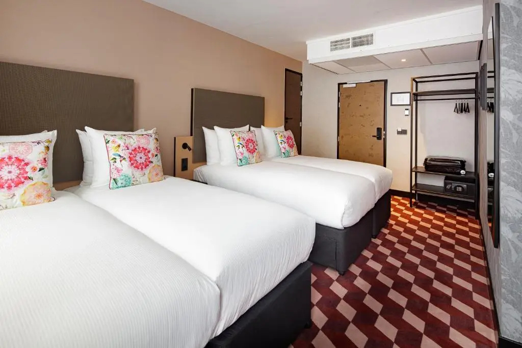 Quadruple room