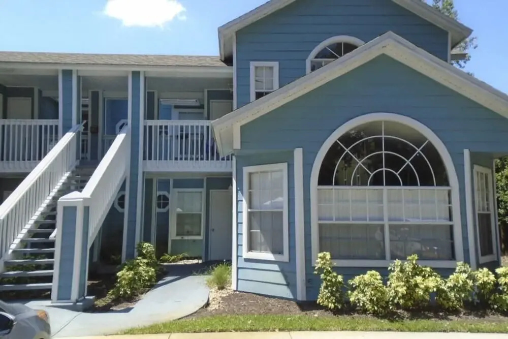 Larry's Villas at Island Club Condo