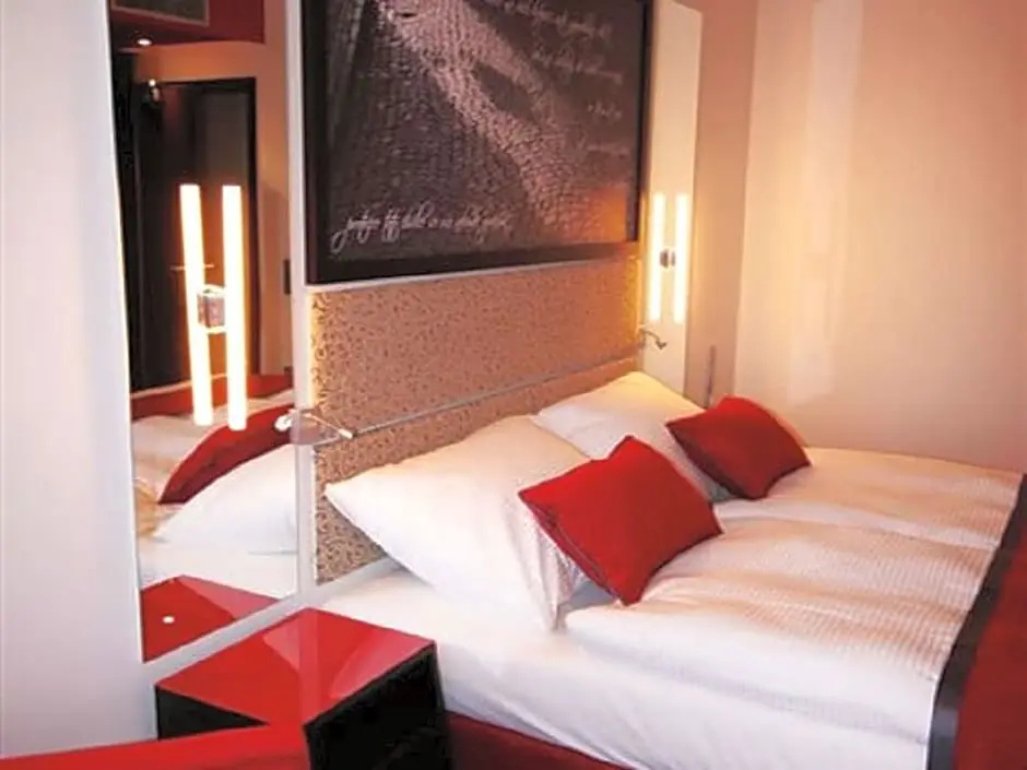 Red and Blue Design Hotel Prague - Chambres