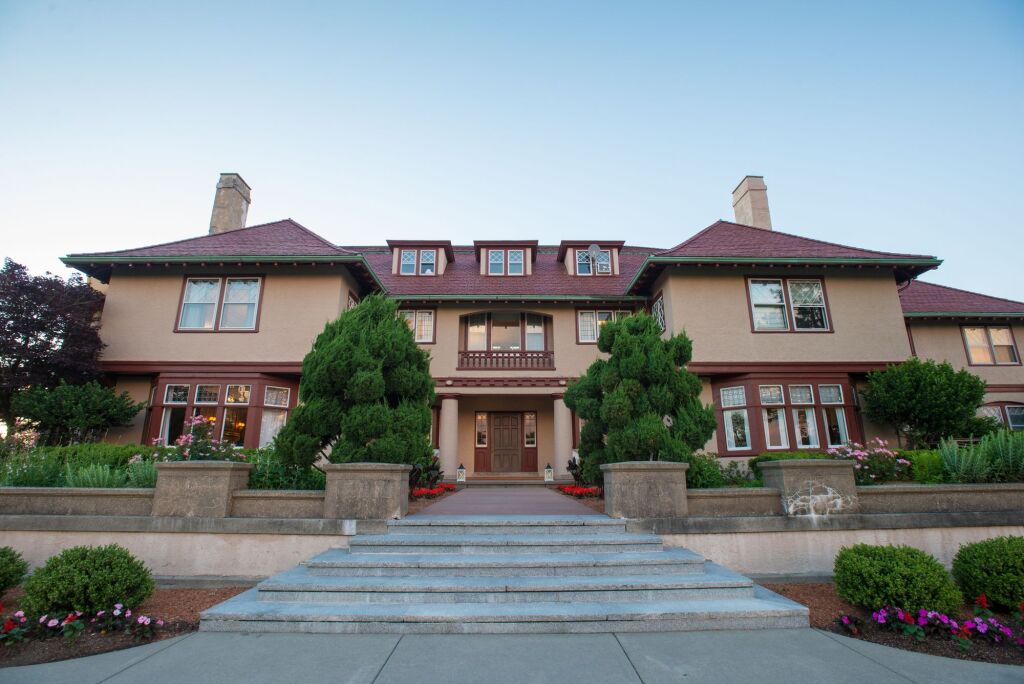 The Mansion at Ocean Edge by null