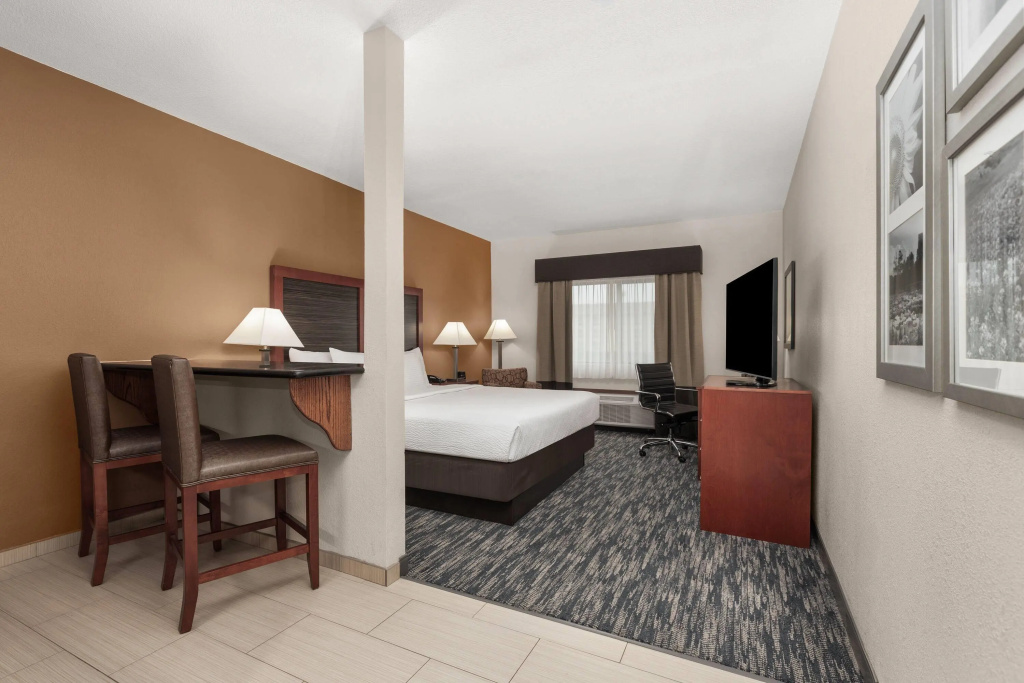 La Quinta Inn & Suites by Wyndham Midwest City - Tinker AFB - Général