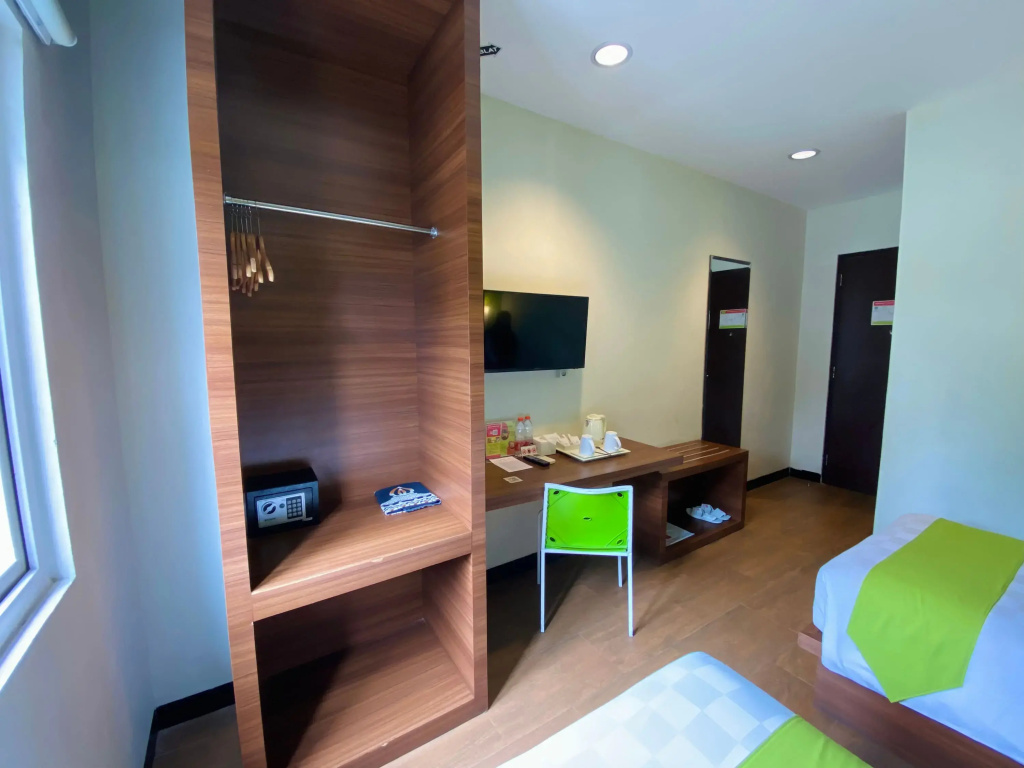 Hotel Candi Indah - Akpol Semarang - Chambres