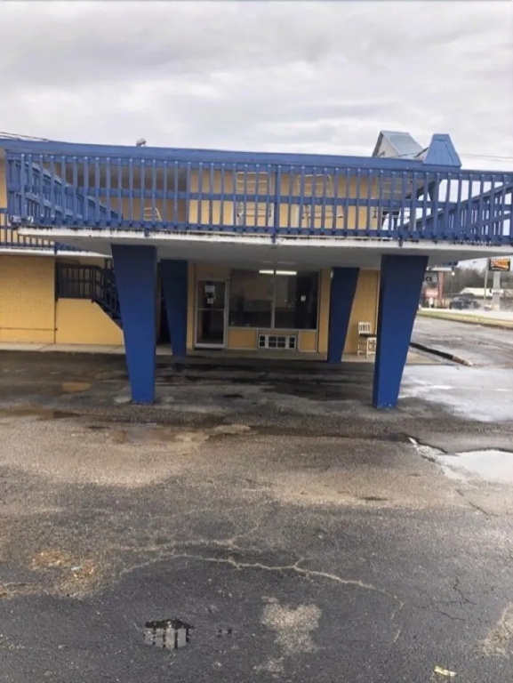 Red Roof Inn Radcliff - Fort Knox