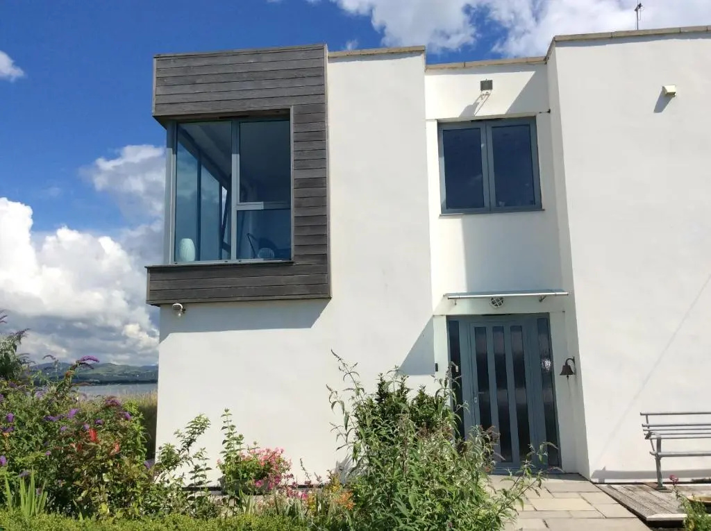 Hh Accommodation
