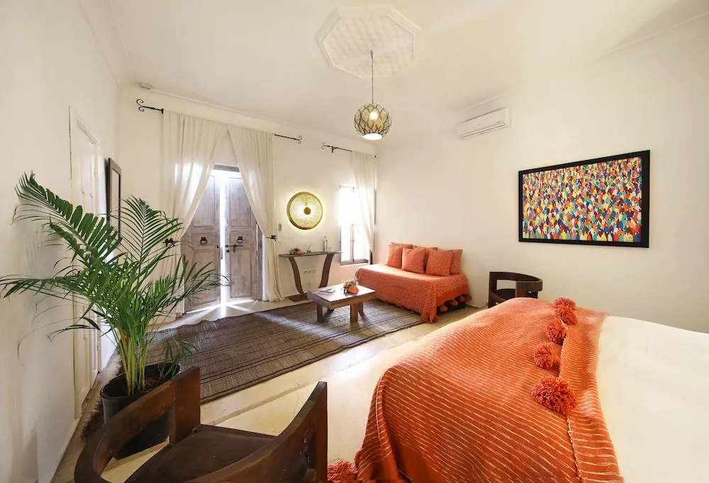 Superior Triple room