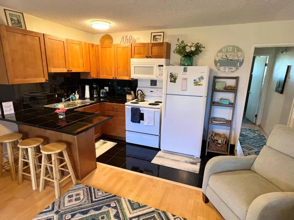 Kihei Kai Oceanfront Condominiums - Chambres
