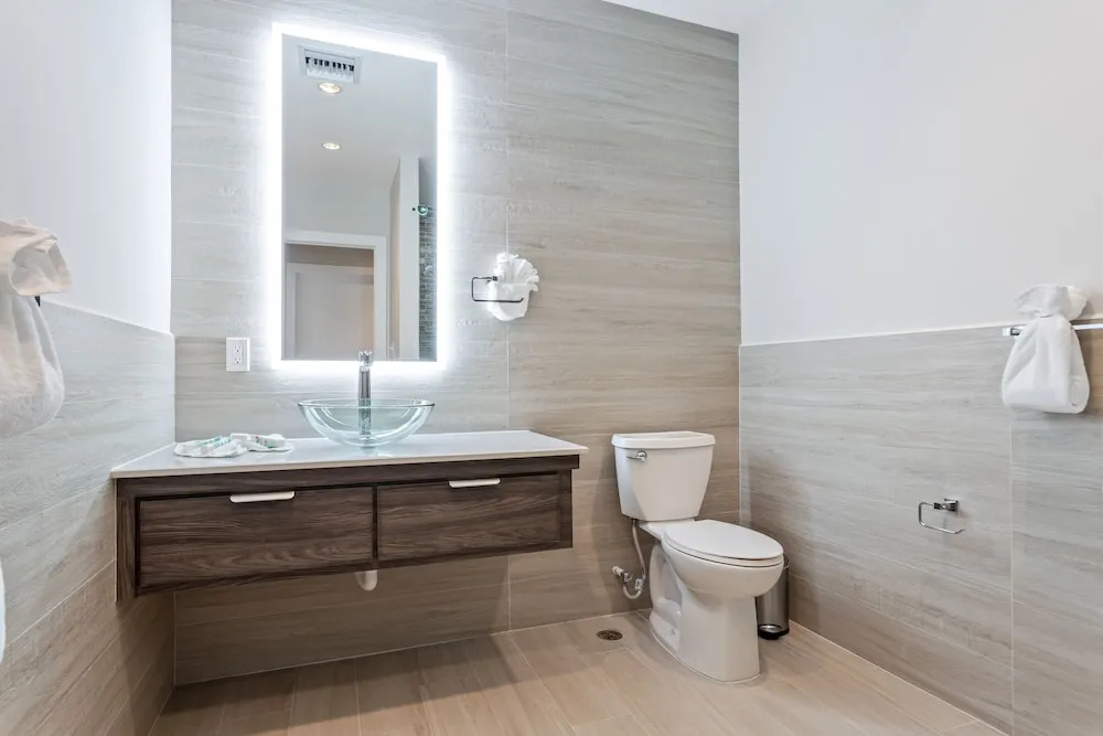 2 Bedrooms Standard room with bay view