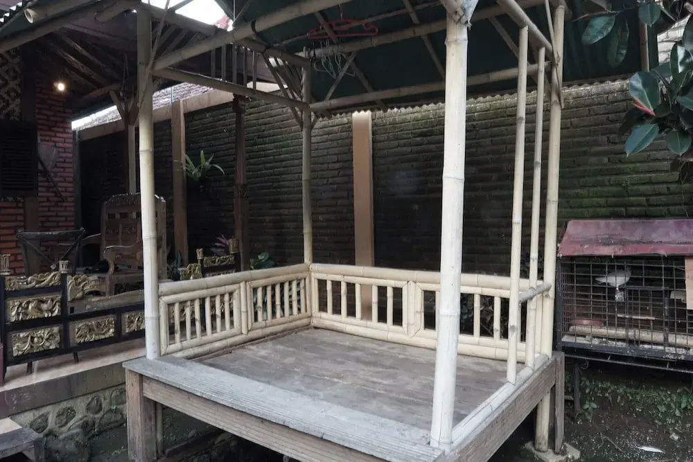Hotel O Holy HomestayNearWisata Kopi Desa Tamansari