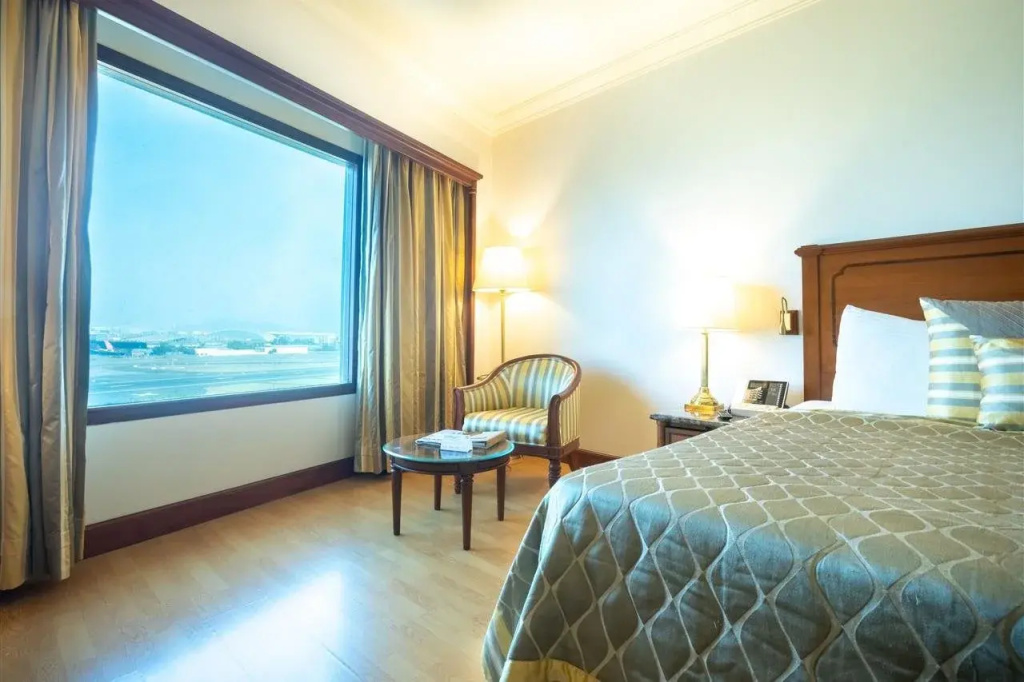 The Orchid Hotel Mumbai Vile Parle - фото 6