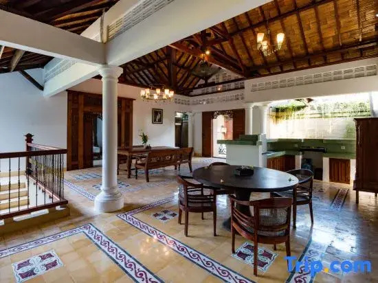Bali Royal Heritage Villas - Chambres