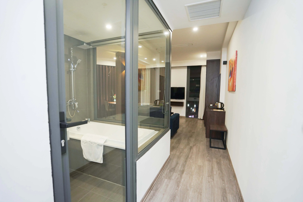 Отель Reyna Hotel Hanoi в Ханое