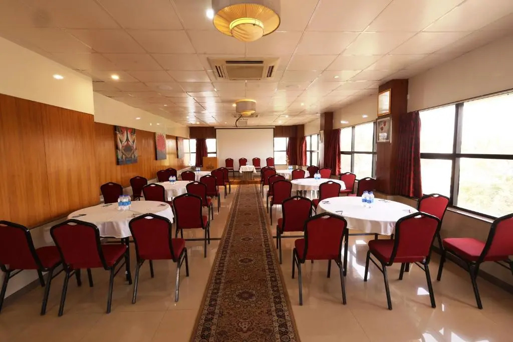 Akash Inn - Général