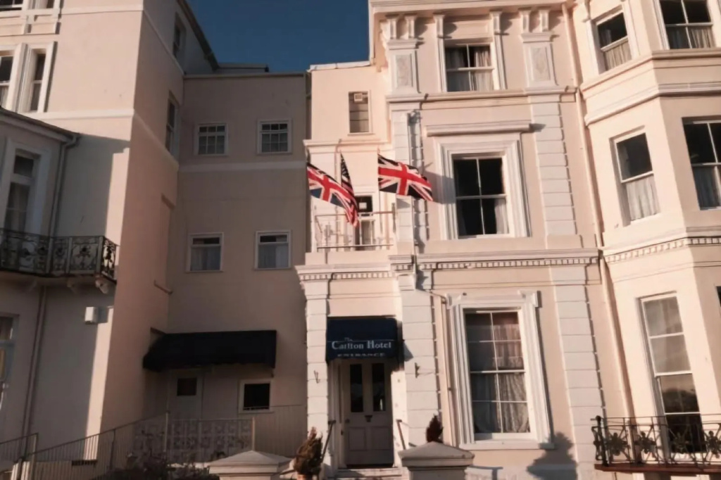 The Carlton Hotel - Général