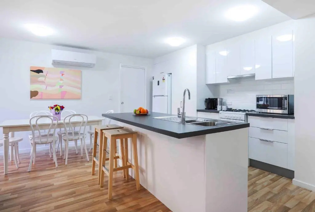 3 Bedrooms Deluxe Apartment