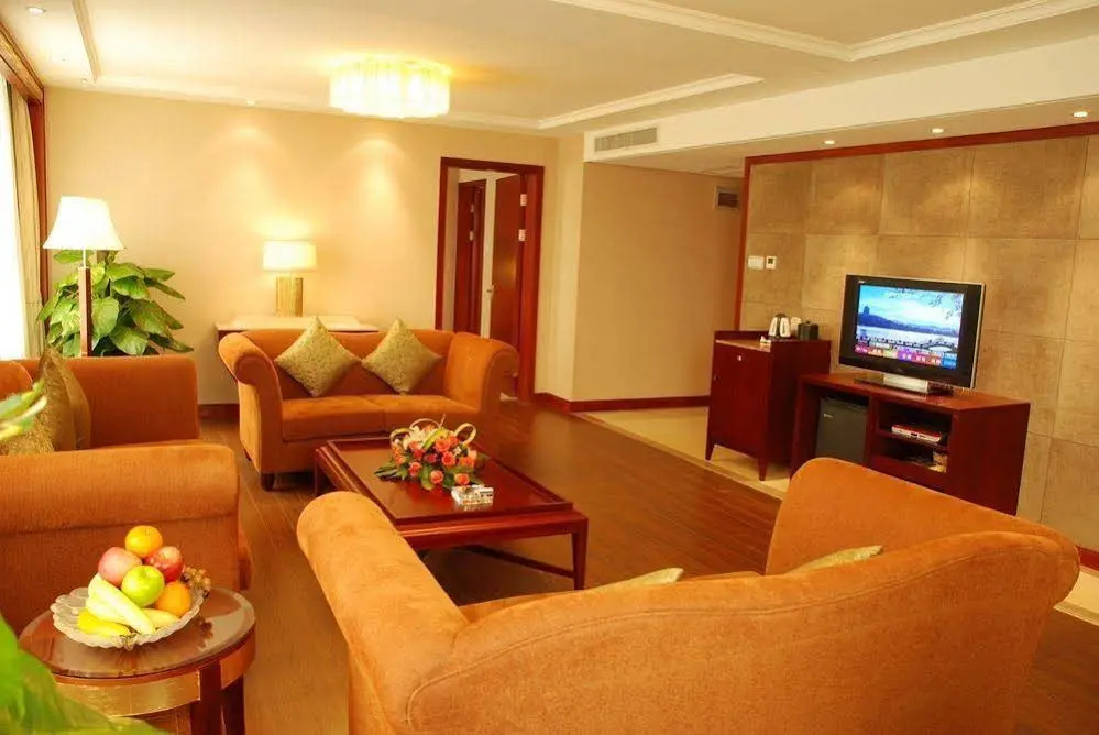 Lobby & Reception