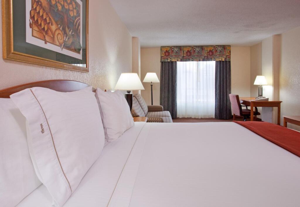 Holiday Inn Express El Paso - Downtown, an IHG Hotel by null