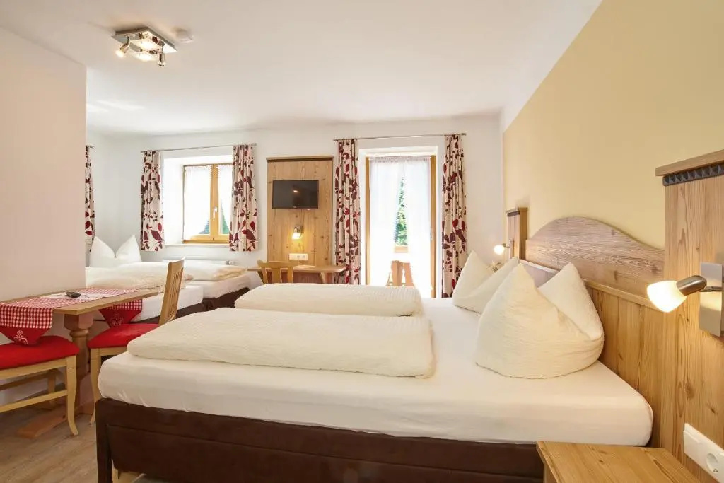 Achental Gstehaus - Chambres