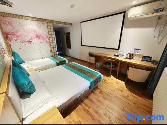 Standard Family room