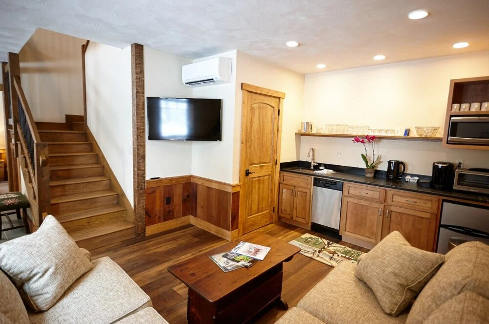 Seesaw's Lodge - фото 42