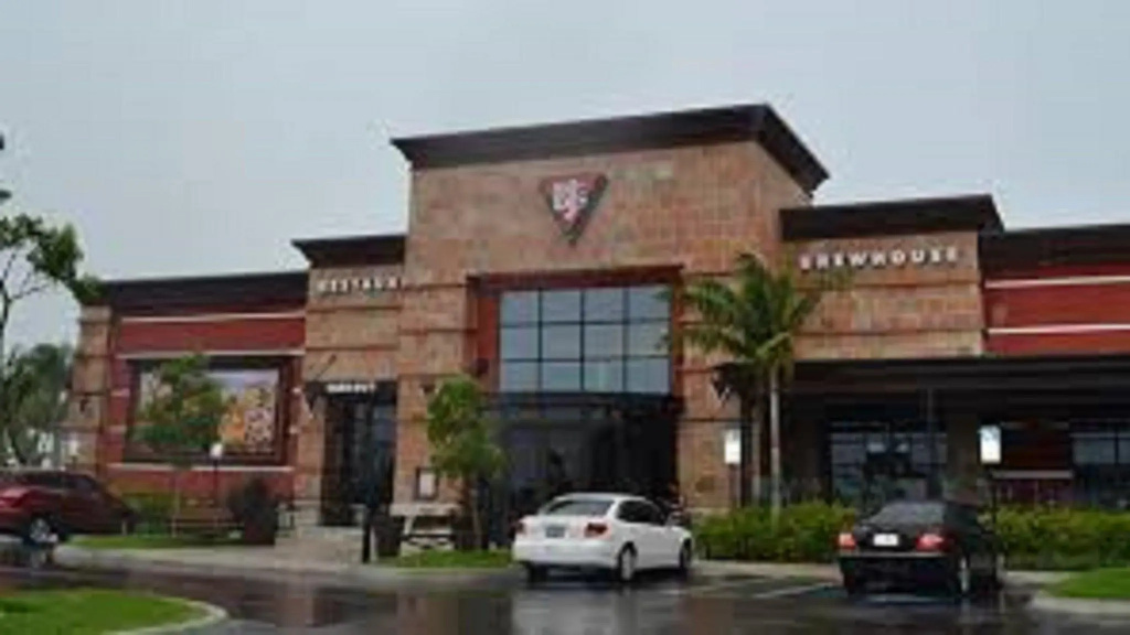 Holiday Inn Express & Suites West Palm Beach Metrocentre by IHG