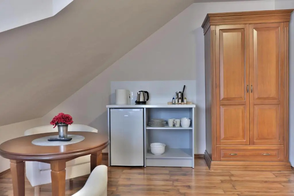 Standard Triple room with balcony