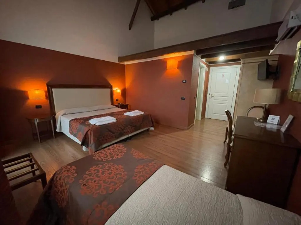 Cascina Marisa Hotel Ristorante - Chambres
