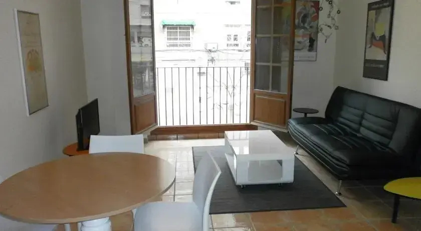 Total Valencia III (Leisure & Culture)