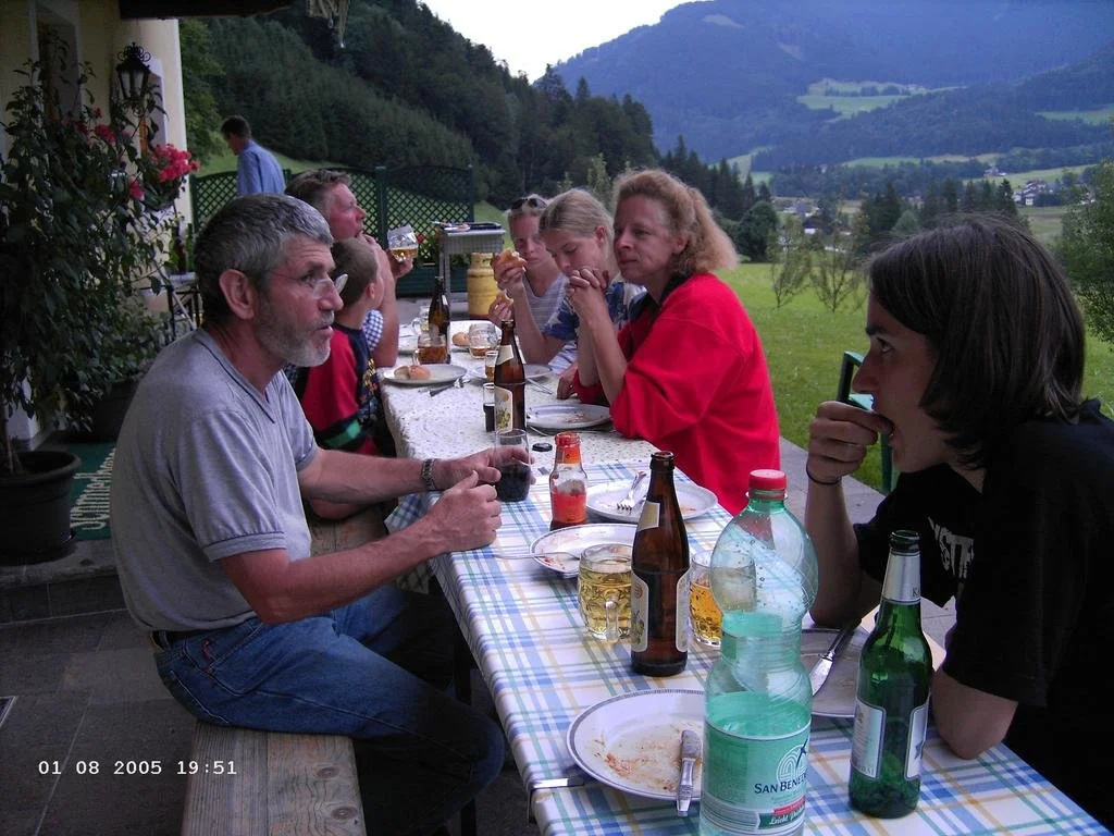 Food & Beverage