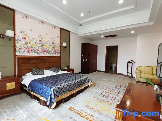 Executive Double room (full double bed)