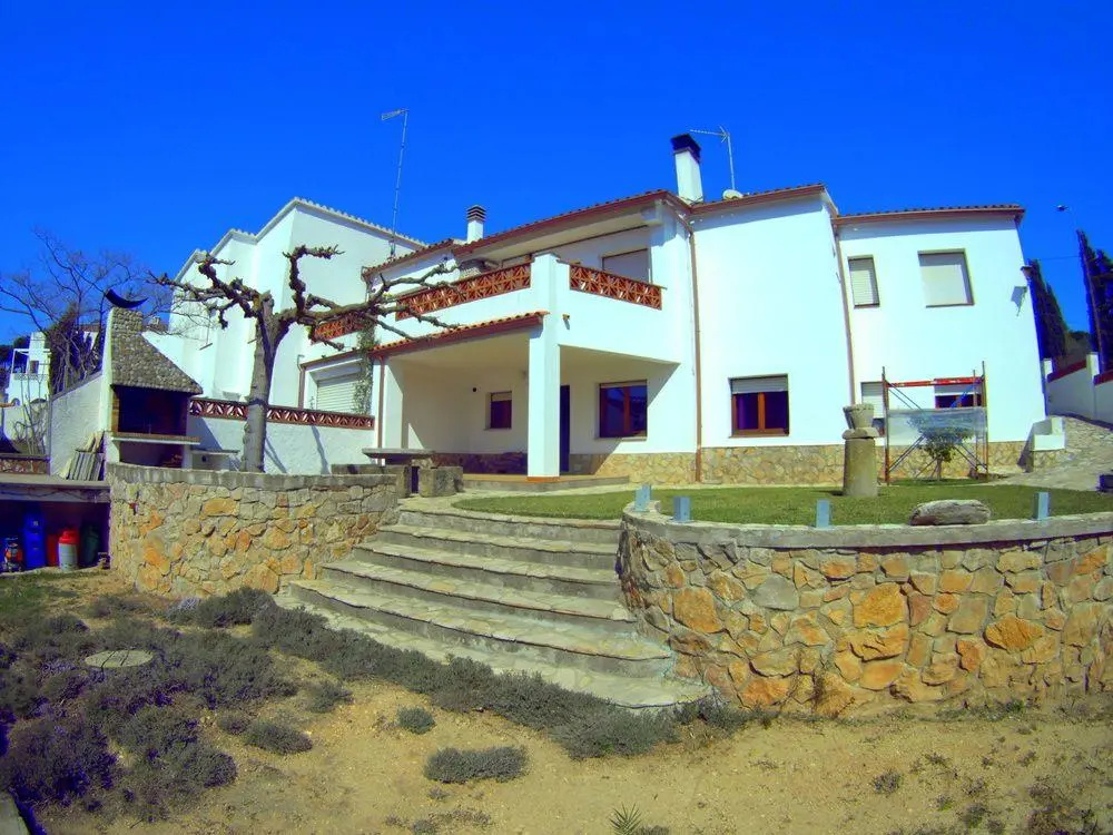 Ribes Apartamento con Jardín