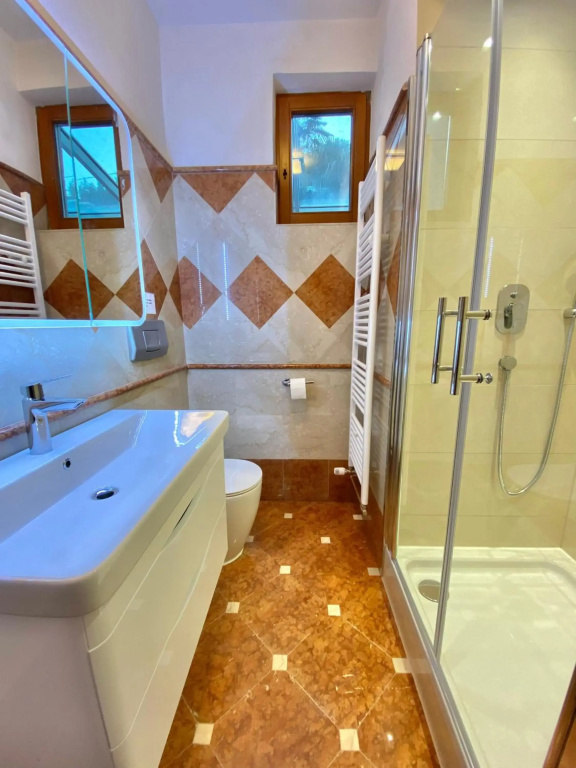 VILLA LOVRAN - heated pool - 5 min walk to the beach - incredible sea view - фото 15