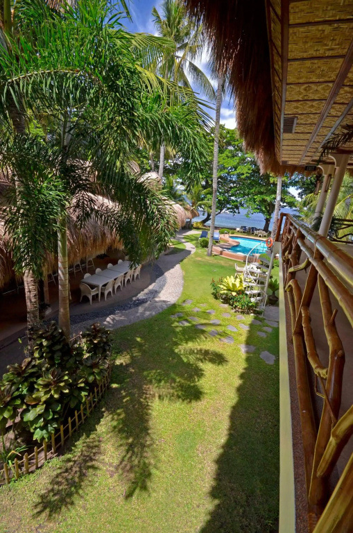 Mike's Dauin Beach Resort - фото 43
