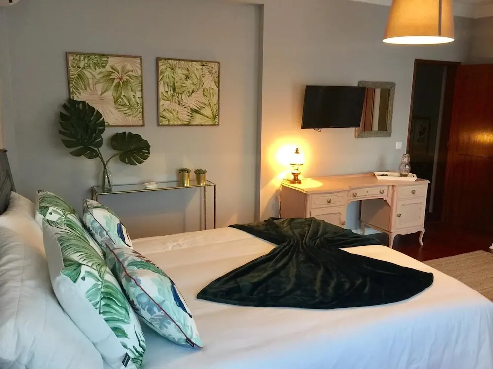 Suite with balcony