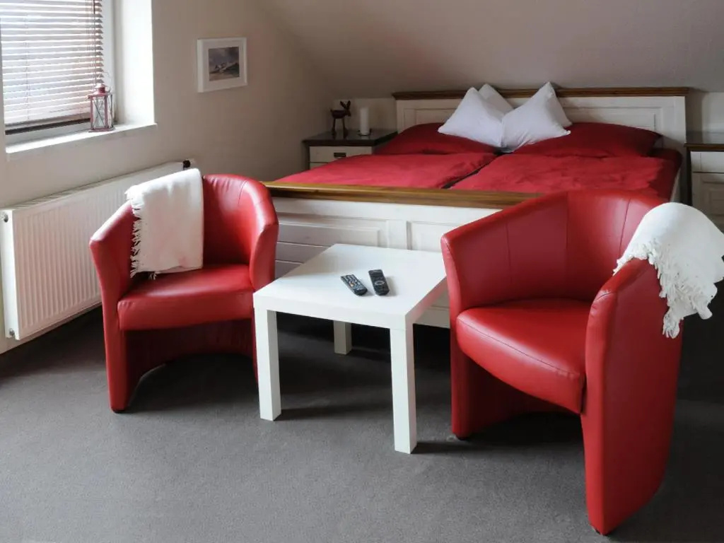 Standard Double room with balcony (full double bed)