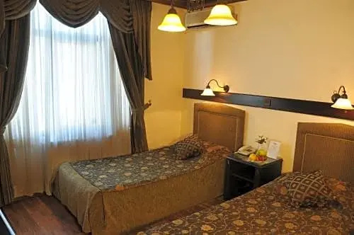 Megara Palace - Chambres