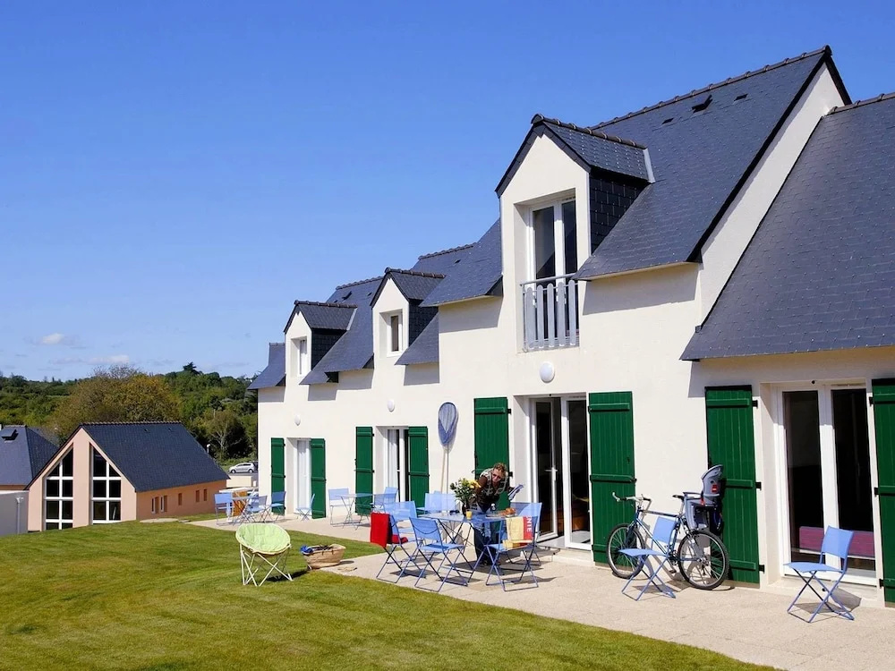 Maisonette in France With Terrace & Garden