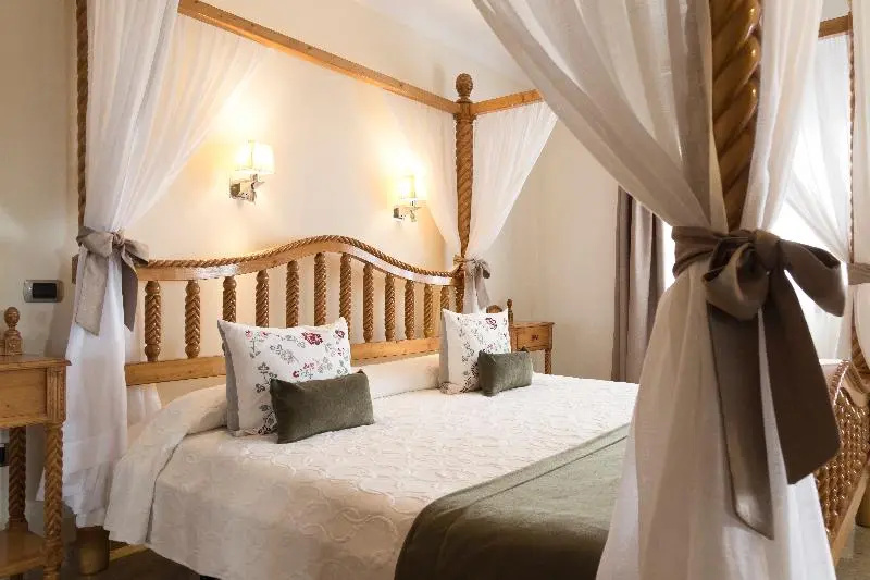 Hotel Melva Suite - Chambres