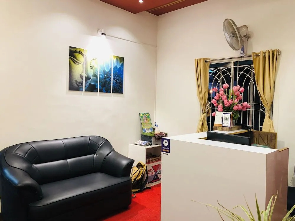 Hotel Varsha — фото 2