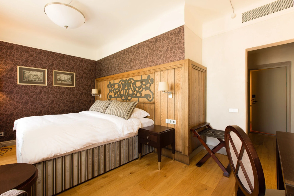 METROPOLE by Semarah hotels by null