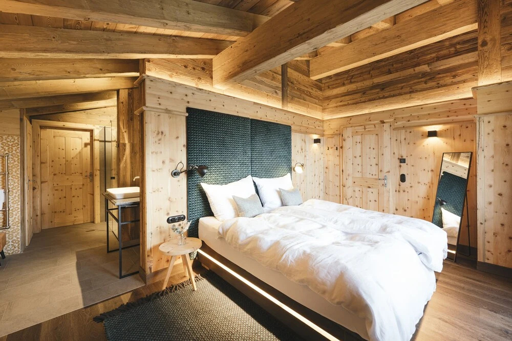 Luxury Chalet with balcony