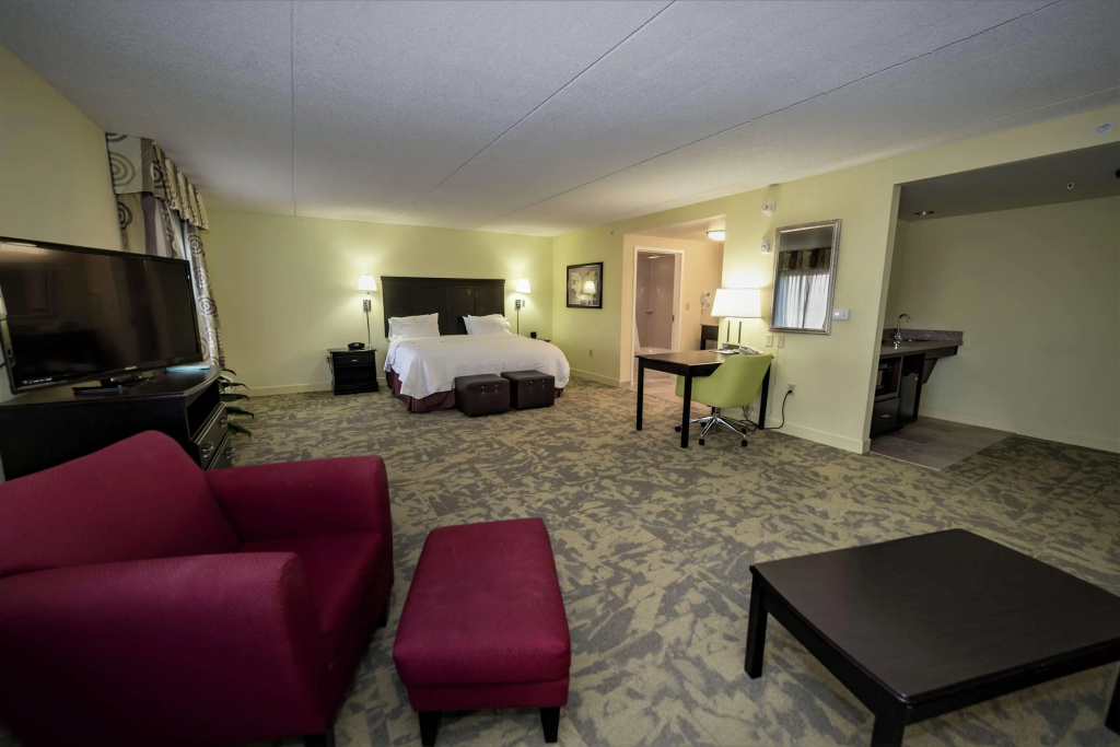 Lobby & Reception