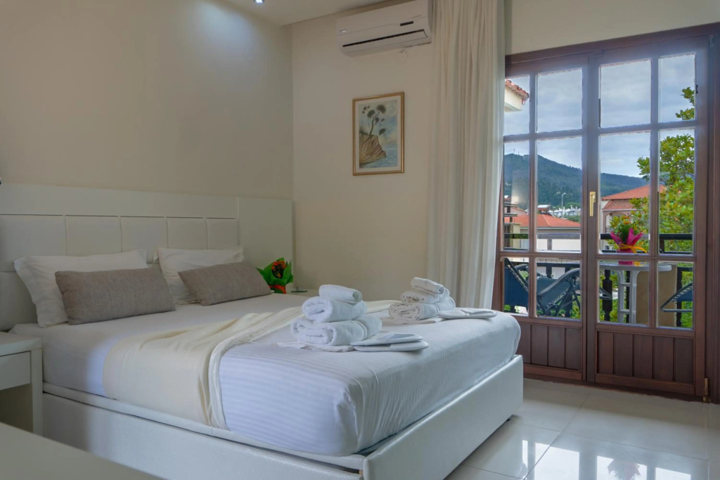 Hotel Macedon — 4