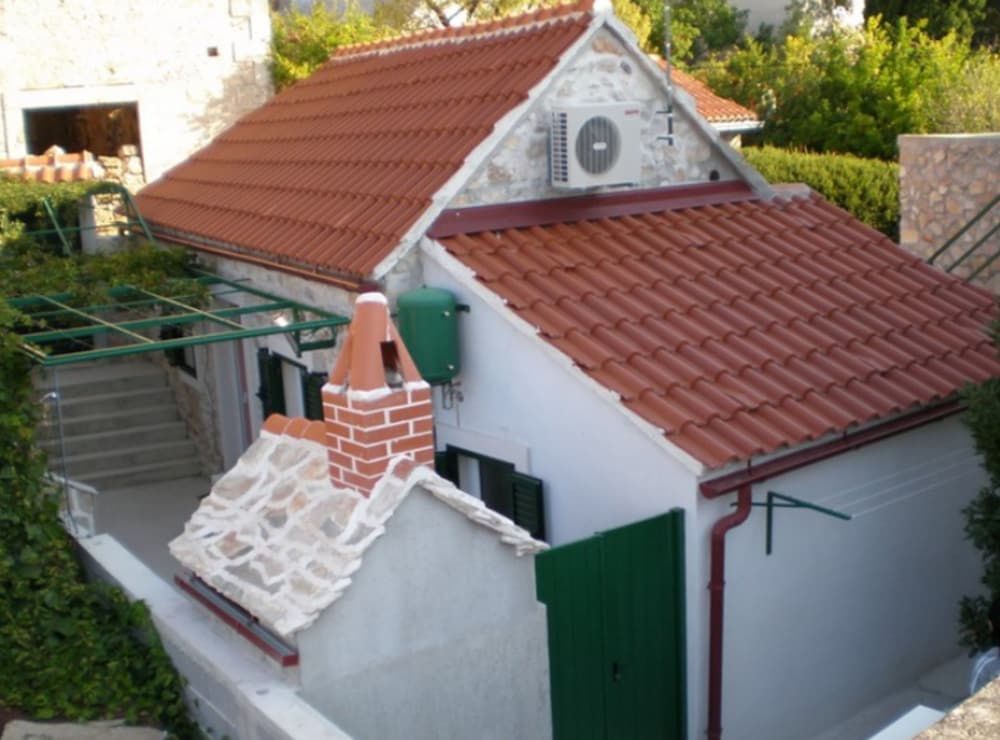 Menego Lodge Bol