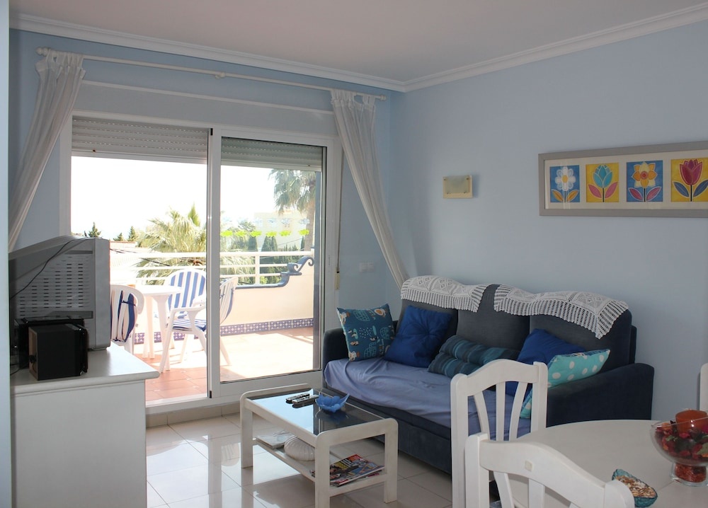 171 Medina Molins