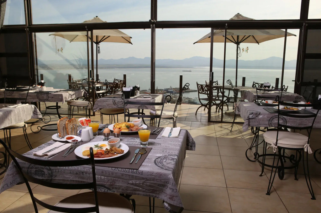 Bar T Nique Guest House - фото 24