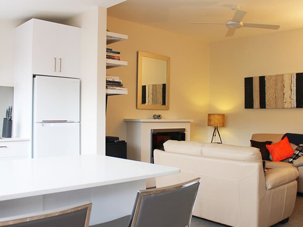 Apartment on King in Sandy Bay