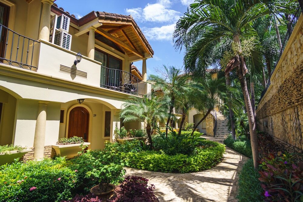 The Palms Playa Flamingo